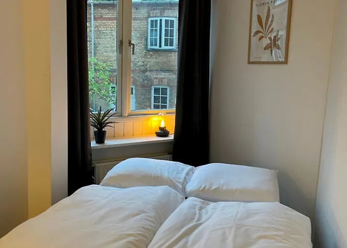 2-bedroom Retreat Apartment *